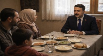 Alper Hanoğlu Ramazan sofraları üzerinden yapılan paylaşımları eleştirdi