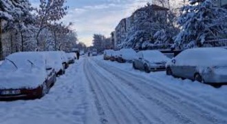 Doğu Anadolu’da Kar: 73 Yerleşim Yolu Kapalı